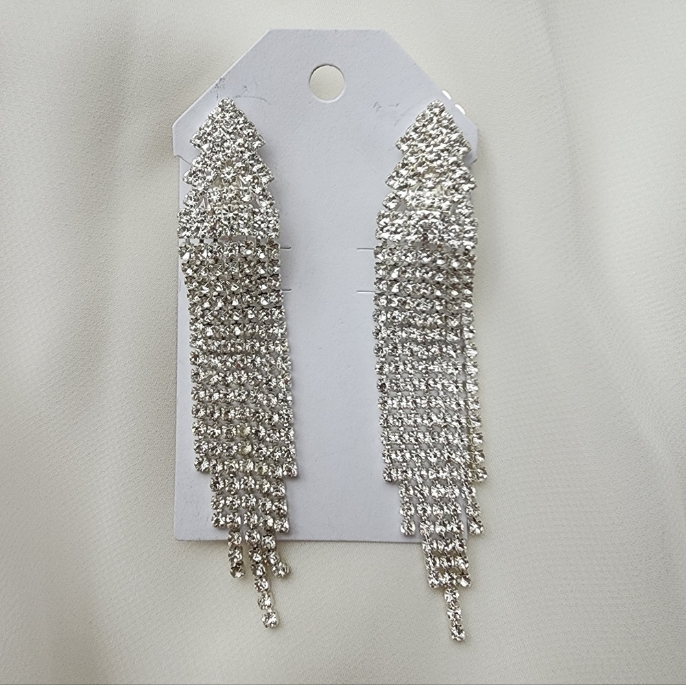Silver Dangle Clip On Earrings Rhinestone Chandelier Classy